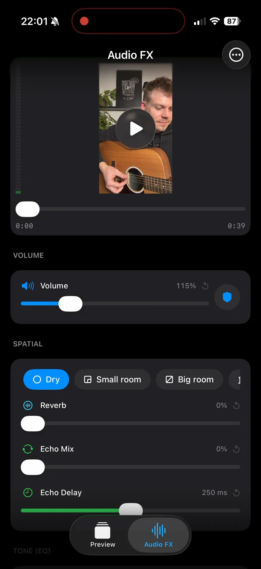 Videcho on an iPhone, audio effects on a clip